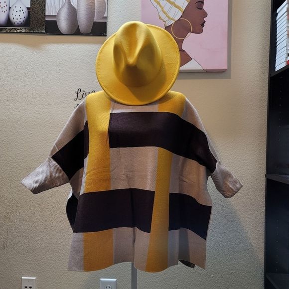 Stylish Soft Cozy Poncho - Picture 9 of 17